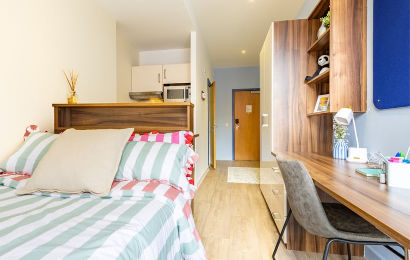 Classic Studio, Central Studios, 4 Greyfriars Road, City Centre, Reading - Image 1